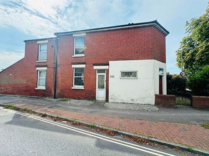 2 Bedroom Maisonette To Rent In Desborough Road, Eastleigh, SO50