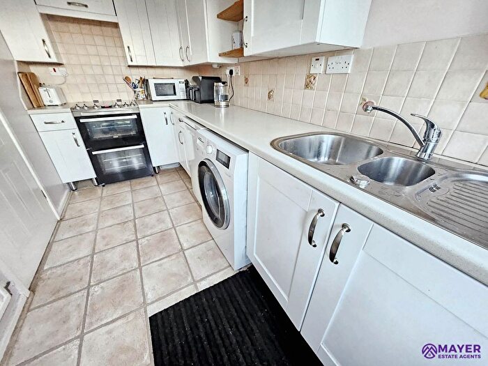 3 Bedroom Semi-detached House For Sale In Walsingham Court, Plympton, PL7