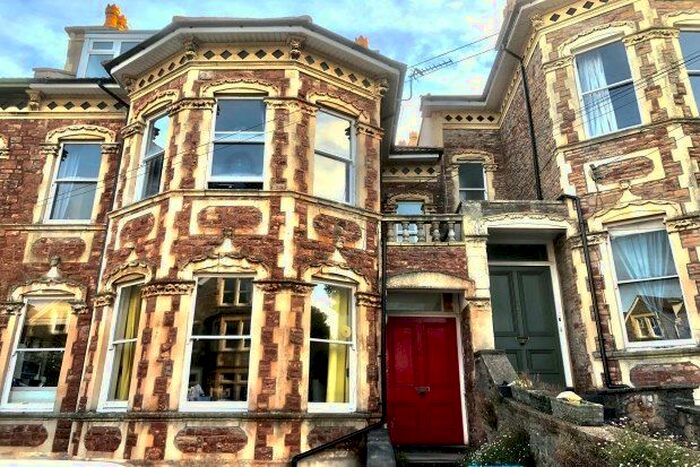 2 Bedroom Flat To Rent In Hampton Road, Bristol, BS6