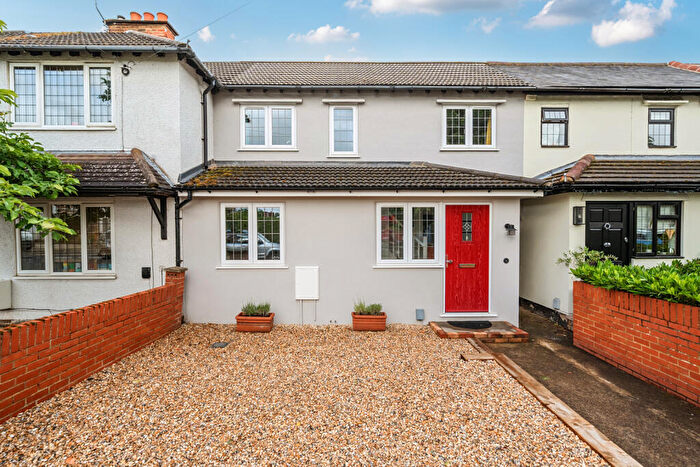 3 Bedroom Terraced House For Sale In Petersham Avenue, Byfleet, KT14