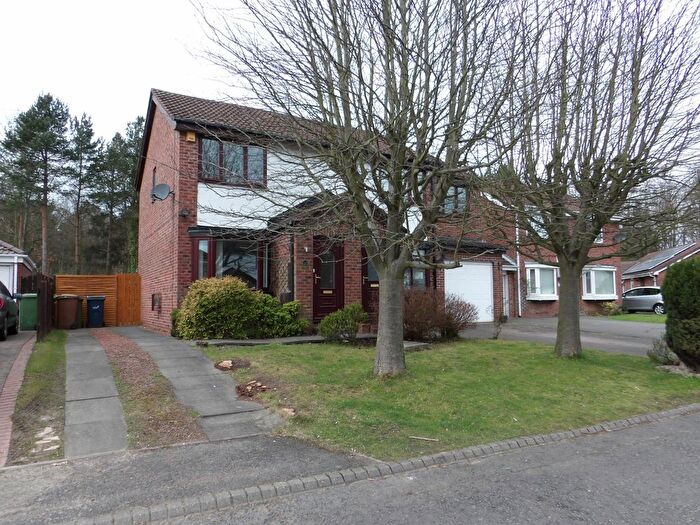 2 Bedroom Property To Rent In Blackcap Close, Washington, NE38
