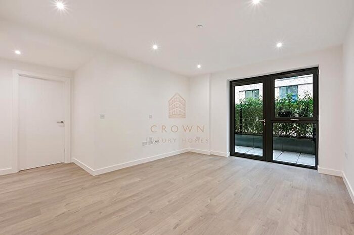 1 Bedroom Flat To Rent In Anax Street, London, N4