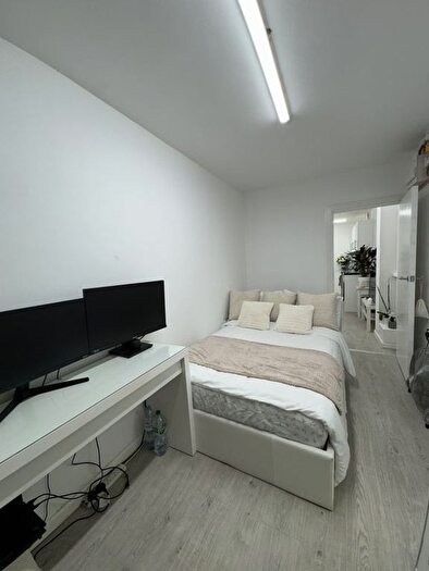 Studio To Rent In Deane Avenue, Ruislip, HA4