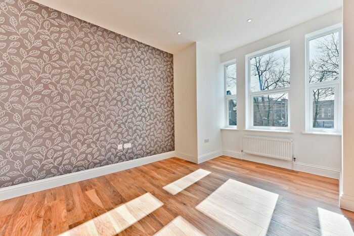 1 Bedroom Flat To Rent In Blyth Road, Bromley, BR1