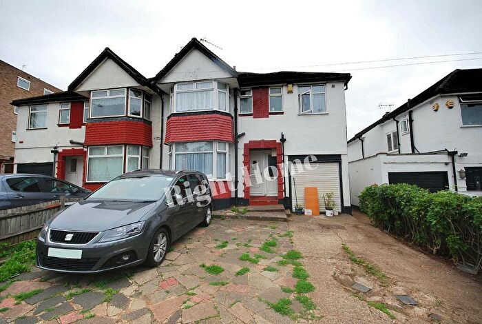 2 Bedroom Flat To Rent In Bridgewater Road, Wembley, Middlesex, HA0
