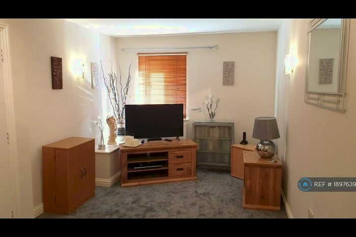 1 Bedroom End Of Terrace House To Rent In Tulip Mews, Newington, Sittingbourne, ME9