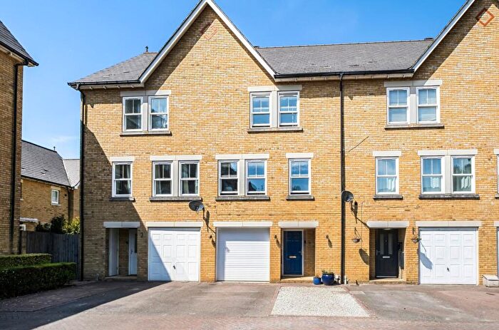 4 Bedroom Terraced House For Sale In Angelica Square, Maidstone, ME16