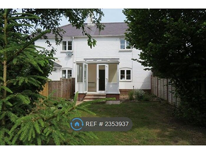 3 Bedroom Terraced House To Rent In New Barn Farm Cottages, Crawley, Winchester, SO21