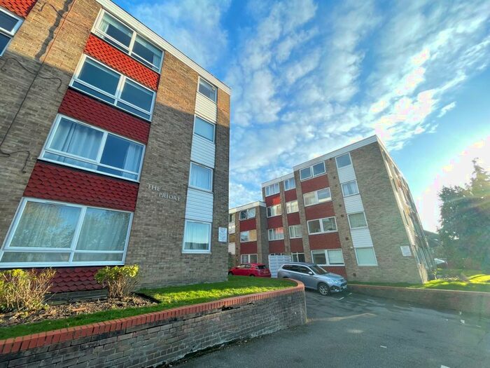 2 Bedroom Apartment To Rent In The Priory, CR0