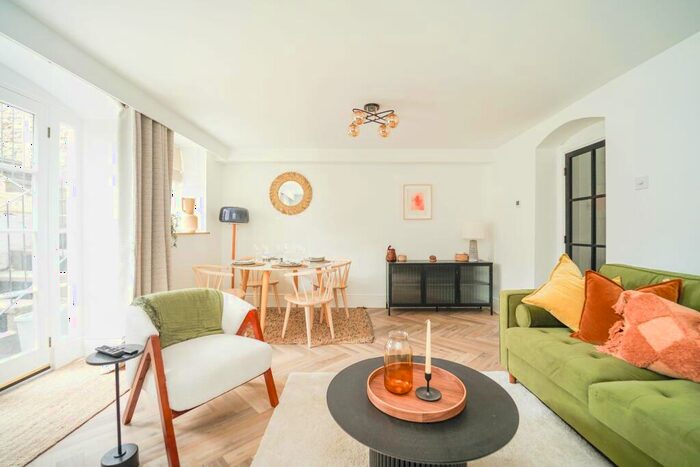 1 Bedroom Apartment To Rent In Gordon Road, Clifton, Bristol, BS8