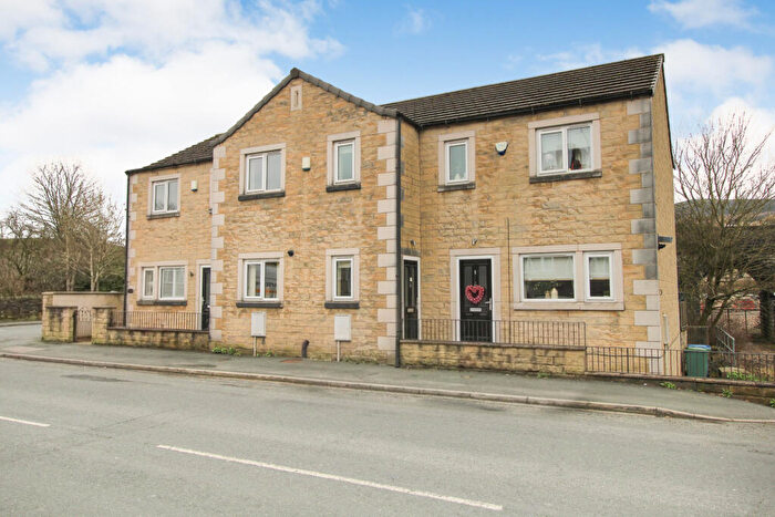 3 Bedroom Terraced House For Sale In Otley Road, Skipton, North Yorkshire, BD23
