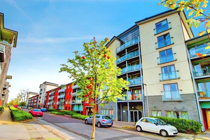 1 Bedroom Apartment For Sale In Worsdell Drive, Gateshead, Tyne And Wear, NE8