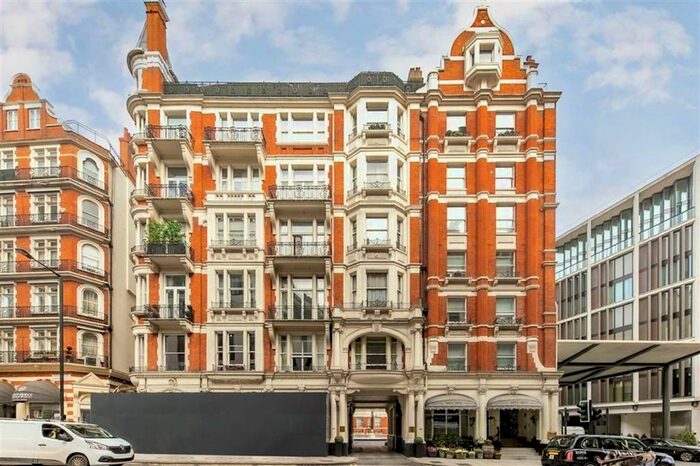5 Bedroom Flat To Rent In Knightsbridge, London, SW1X