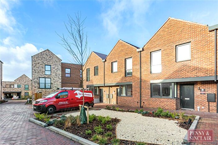 3 Bedroom Terraced House To Rent In Canalside Quarter, North Oxford, OX2