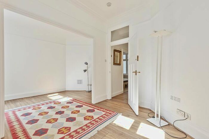 1 Bedroom Flat To Rent In York Buildings, London, WC2N