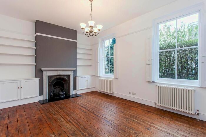 2 Bedroom Flat To Rent In Southgate Road, De Beauvoir, N1