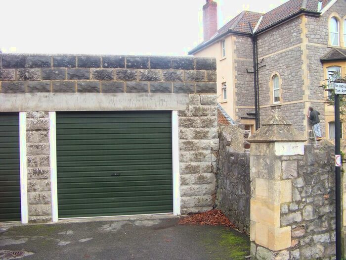 Garage / Parking To Rent In The Garage, Victoria Quadrant, BS23