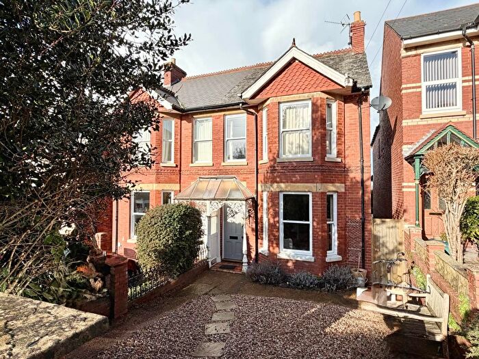 4 Bedroom Semi Detached House For Sale In Albion Hill, Exmouth, EX8