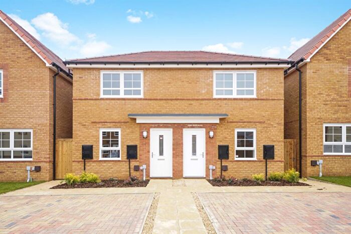 2 Bedroom Semi-Detached House To Rent In Bedroom Semi Detached House In Sheerness Way, Hampton, PE7