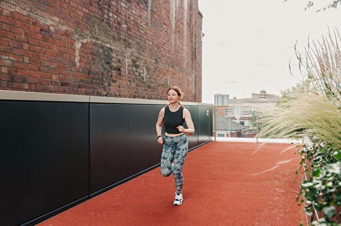 2 Bedroom Flat To Rent In Broad Street, Birmingham, B15