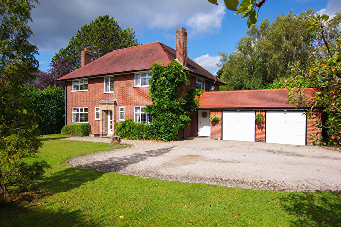 4 Bedroom Detached House For Sale In Willesley Road, Ashby-de-la-Zouch, LE65