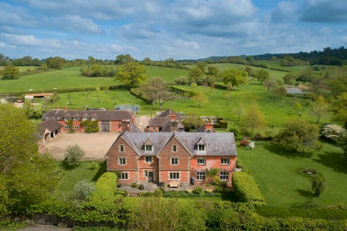 10 Bedroom Property For Sale In Cherry Orchard, Shaftesbury, Dorset, SP7