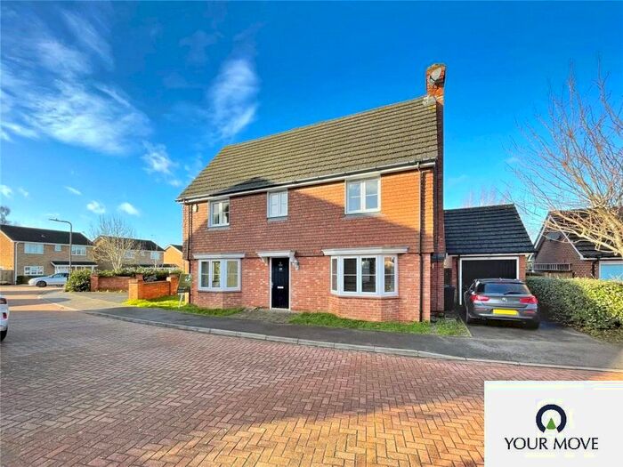 4 Bedroom Detached House To Rent In Beech Court Gardens, Maidstone, Kent, ME15