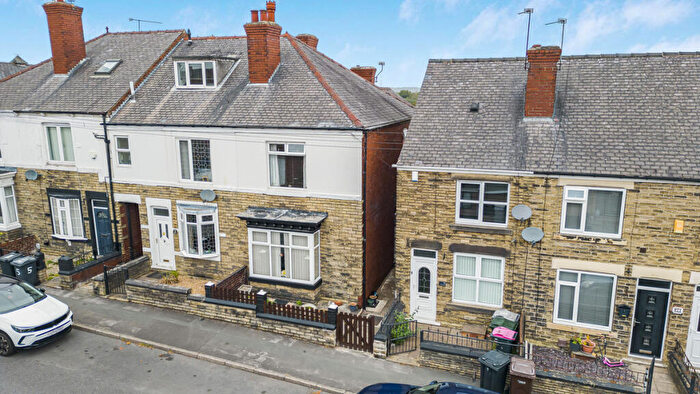 3 Bedroom End Of Terrace House For Sale In Norton Road, Rotherham, S63
