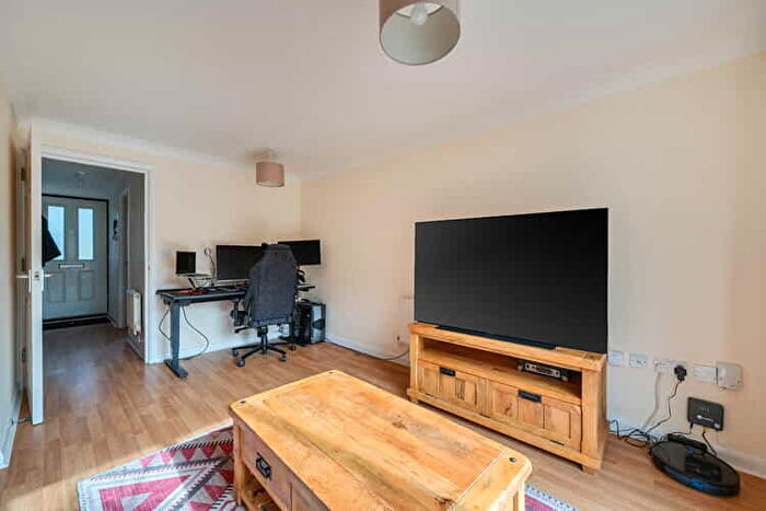 2 Bedroom Detached House For Sale In Dowles Green, Wokingham, Berkshire, RG40