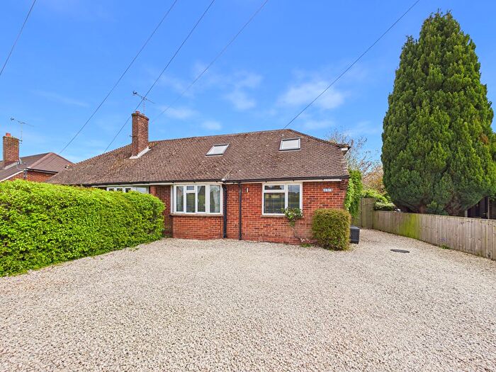 4 Bedroom Chalet For Sale In New Road, Stokenchurch, High Wycombe, Buckinghamshire, HP14