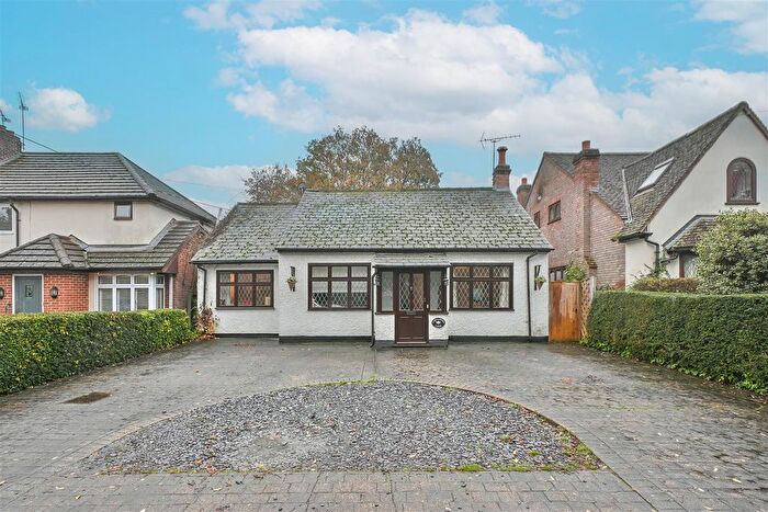 3 Bedroom Detached Bungalow For Sale In Bellhouse Lane, Pilgrims Hatch, Brentwood, CM14