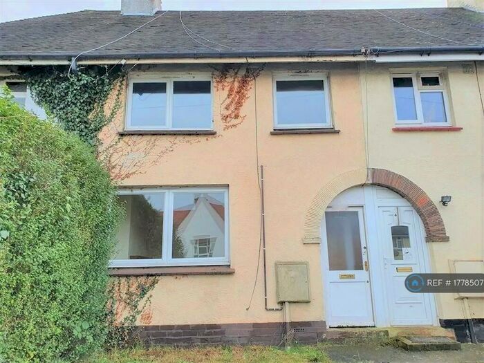 3 Bedroom Terraced House To Rent In Priory Road, Wellingborough, NN8