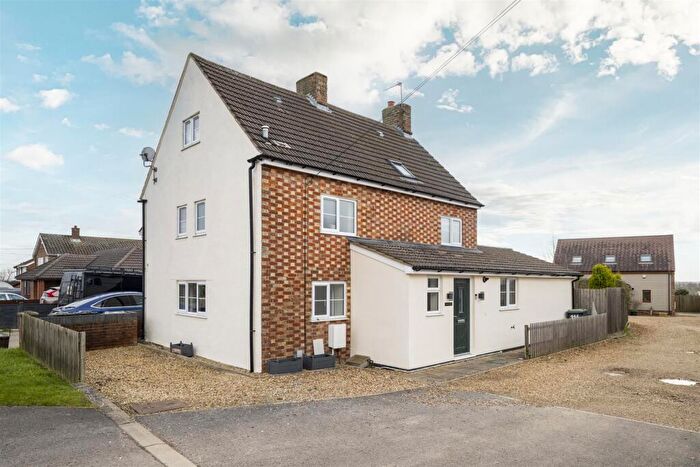 4 Bedroom Semi-Detached House For Sale In Bedford Road, Cranfield, MK43