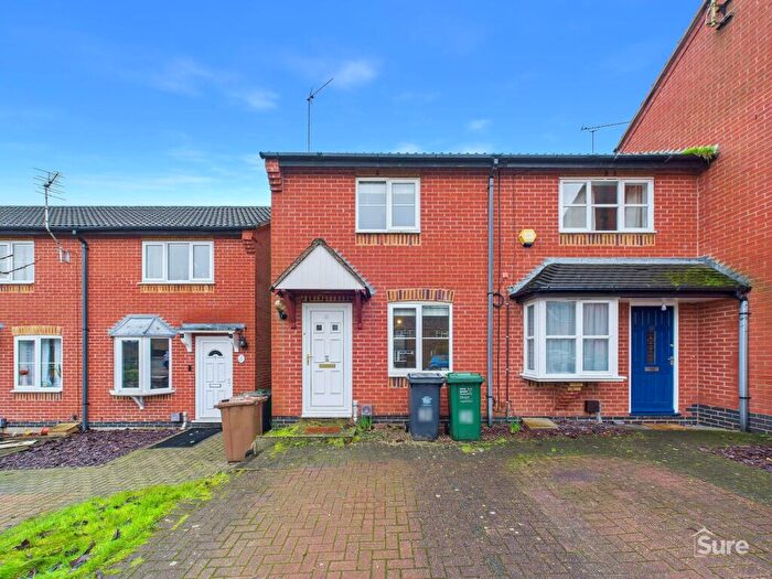 2 Bedroom House To Rent In Station Road, Woodville, DE11