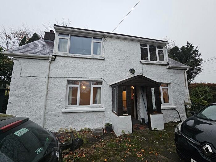 2 Bedroom Cottage To Rent In Cynwyl Elfed, SA33