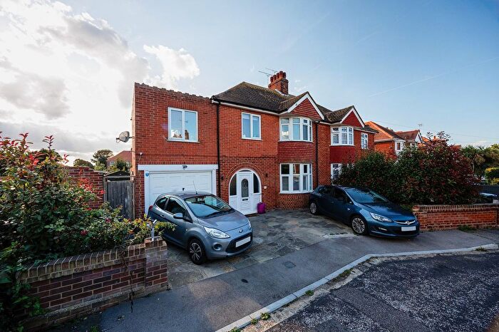 4 Bedroom Semi Detached House For Sale In Audley Avenue, Margate, CT9