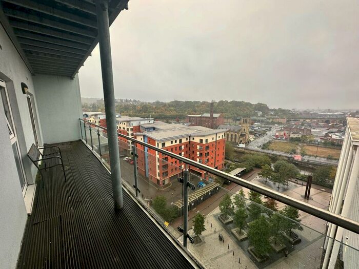 2 Bedroom Apartment To Rent In Coode, Millsands, S3