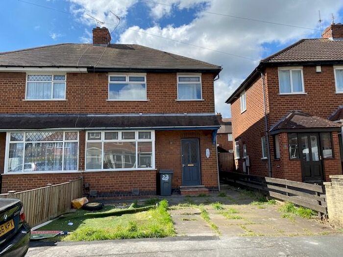 3 Bedroom Semi-Detached House To Rent In Bembridge Close, Leicester, LE3