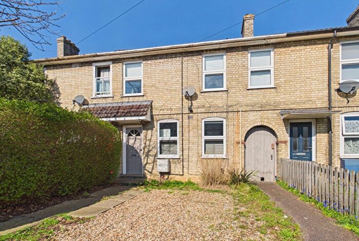 3 Bedroom Terraced House For Sale In Oak Tree Avenue, Cambridge, CB4