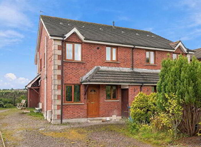 2 Bedroom TownHouse For Sale In Castlehill View, Comber, BT23