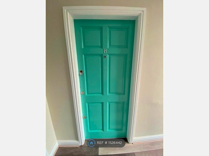 2 Bedroom Flat To Rent In Penny Lane, Liverpool, L18