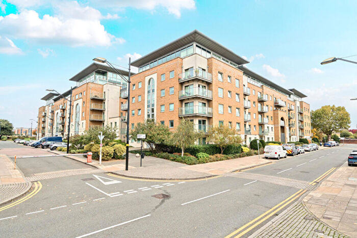 1 Bedroom Apartment For Sale In Argyll Road, London, SE18