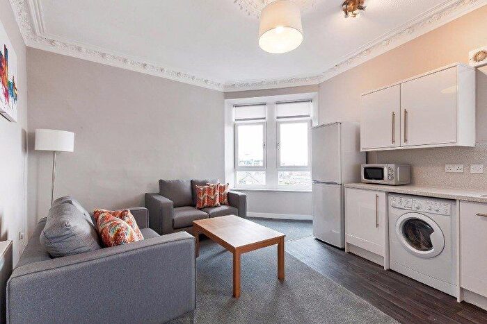 3 Bedroom Flat For Sale In F Peddie Street, Dundee, DD1