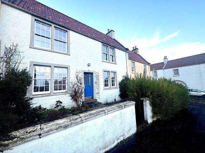 3 Bedroom Terraced House For Sale In The Cross, West Wemyss, KY1