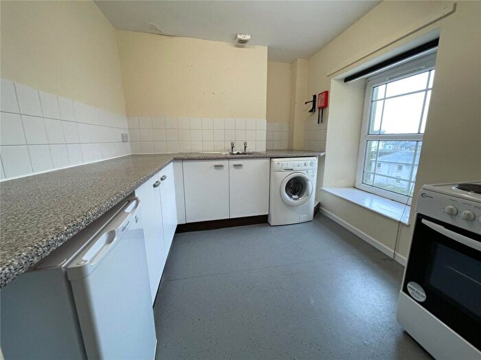 1 Bedroom Apartment To Rent In Bangor Street, Caernarfon, Gwynedd, LL55