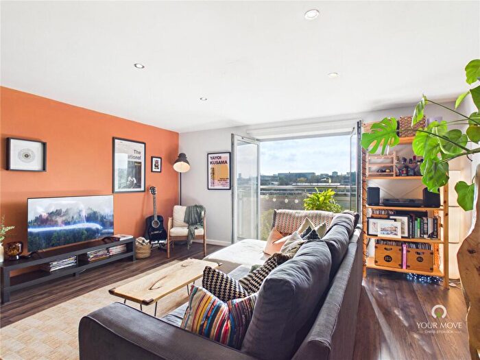 2 Bedroom Flat For Sale In St. Lawrence Road, Newcastle Upon Tyne, Tyne And Wear, NE6