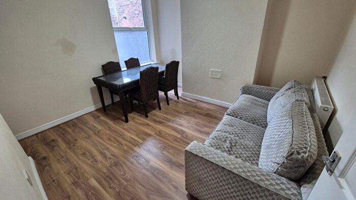 4 Bedroom Terraced House To Rent In Caythorpe Street, M14