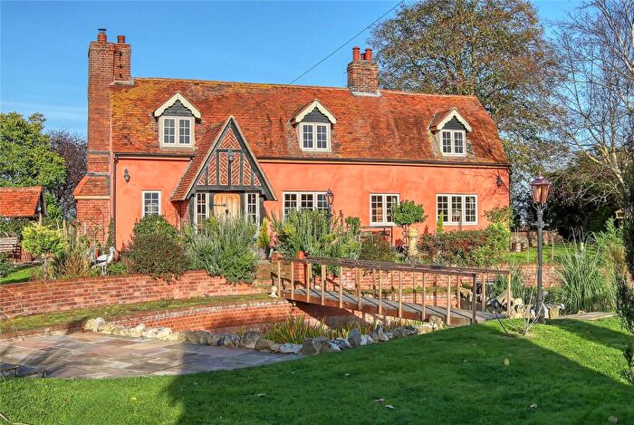 4 Bedroom Detached House For Sale In Moats & Springs Farm, Stambridge, Rochford, Essex, SS4