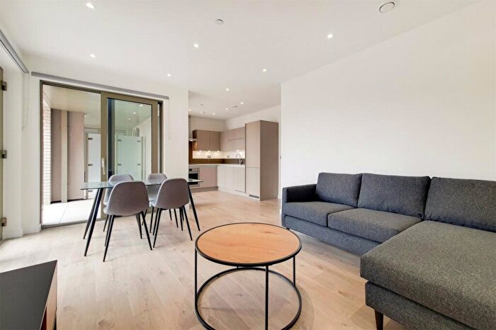 2 Bedroom Apartment To Rent In Atlantis Avenue, London, E16