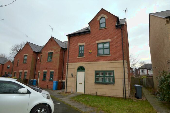 4 Bedroom House To Rent In Schuster Road, Victoria Park, Manchester, M14